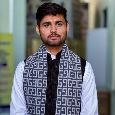 janardanpatna20's profile picture. धर्मो रक्षति रक्षितः⚜️
  ᗩᗷᐯᑭ
  अध्यक्ष 🙏🇮🇳(2023-24)
  महाराजा छत्रसाल बुंदेलखंड विश्वविद्यालय।
 💫ᴋɴᴏᴡʟᴇᴅɢᴇ ᴡɪʟʟ ɢɪᴠᴇ ʏᴏᴜ ᴘᴏᴡᴇʀ ʙᴜᴛ ᴄʜᴀʀᴀᴄᴛᴇʀ ʀᴇꜱᴘect💫