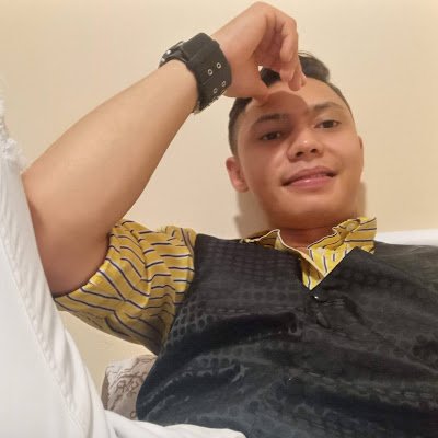 Francis30362581's profile picture. 