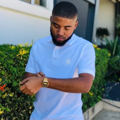 Fine Artist 🧑🎨 | Graphic Designer | Recording Artist🎤I Producer I worked with Chad Da Don I Eindo I Clement Maosa (Skeem Saam) I Jacky Carpede (Jamali)