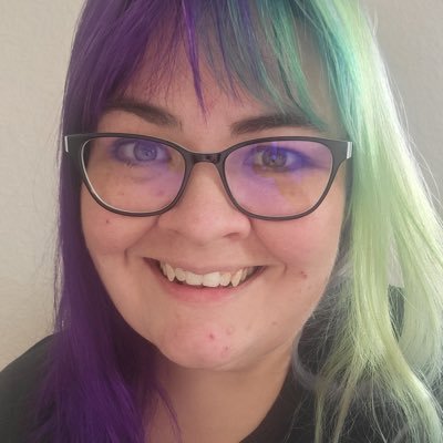 35. Mom. 90's Kid. Fat Positive. Kinda Loud. Kinda Shy. Do-Gooder. Artist. Teacher. She/Her | Twitch Affiliate | Business Email: Becoming.Audie@gmail.com