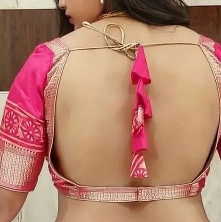 Follow me|| Housewife || उम्र 30 वर्ष ||