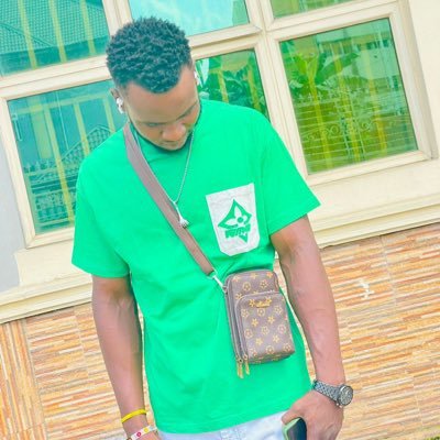 Chibuik0147's profile picture. On God🙏