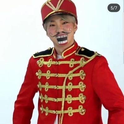 aploliadliad's profile picture. hmzzz