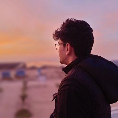 YuvrajTodankar's profile picture. Coder🕴️, Hacker🧑🏻‍💻 and Loud Speaker 🔊