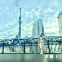 liiading's profile picture. 爱情是灵魂的相遇。