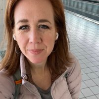 Woman in the Middle (@harderrambles) 's Twitter Profile