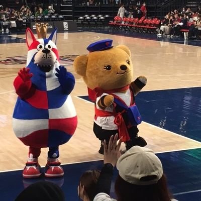 a9qIwZXMQ37TSIy's profile picture. 琉球ゴールデンキングスが大好きです。妻とシーズンチケット取ってるので、全試合見に行っています。友達少ないので、仲良くしてもらえると嬉しいです😻