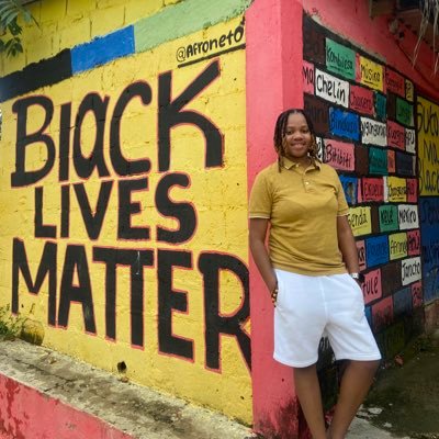 Author/Writer ✍🏽. Artist🎨.Morgan State Alumna🎓.Hogwarts Alumna. 🧙🏽♀️Gryffindor. ΔΣΘ AΓ 🔺. 🖤🤎🌈