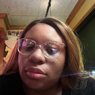 Adriannacoker05's profile picture. 