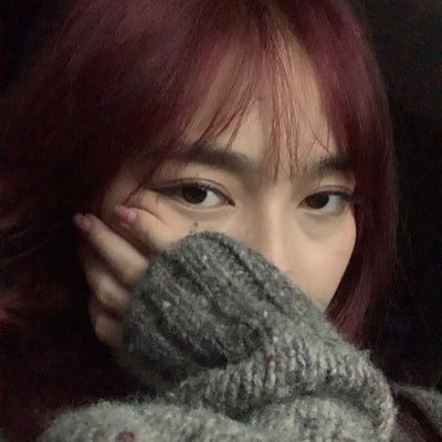 yaaasmintt's profile picture. idk anymore really