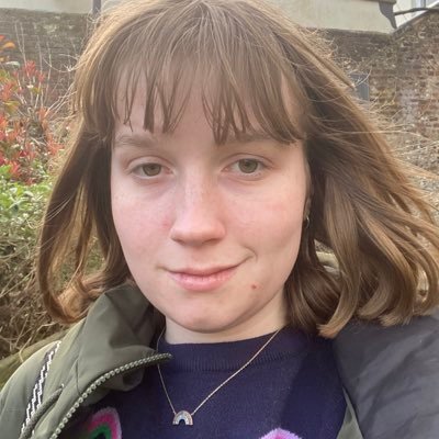 @LabourASD youth officer, socialist + intersectional feminist • art, theatre, comedy, sunsets, dogs • 18, powering through A-levels • she/they 🩷💜💙
