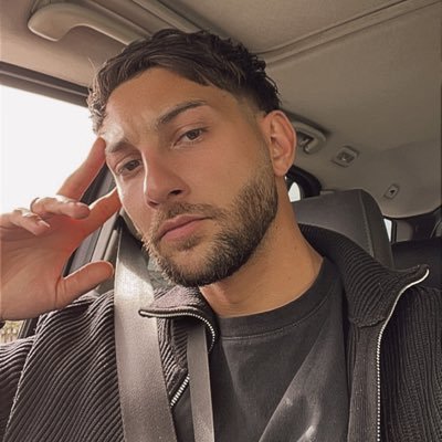 MaxiimePB's profile picture. 