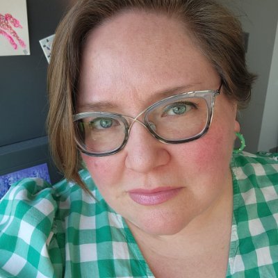 @slpierce111 on Instagram and the blue site

45/F/hahaha

Pronouns: she/her

'Mind, Body, Spirit, Horror.'