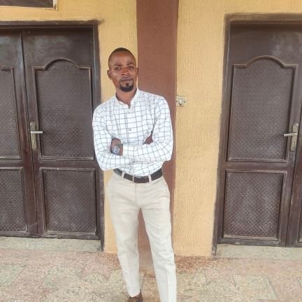 Jesus selfish| Life coach| ambivert| Engineer| Gospel Artist| Comedian| Writer.