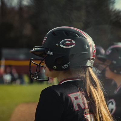 🥎 | CHS 2025 | outfield | #8, #21 | email: christinamarie1031@yahoo.com