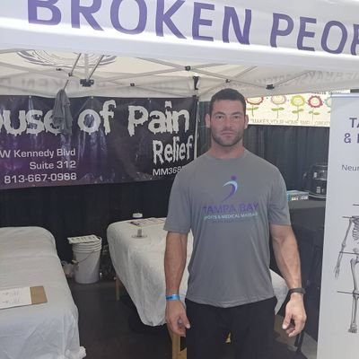 I help people with pain and health problems using Neurosomatic Therapy, exercise, and diet. 
I work with pro athletes, autoimmunity, & chronic pain of all kinds