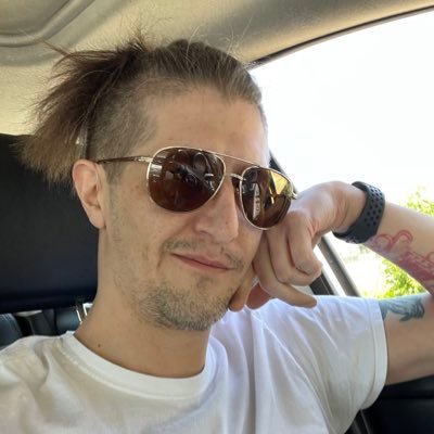 Sean-Claude Van Damn I’m doing okay I guess…さんのプロフィール画像
