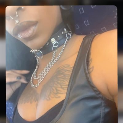 ⒮⒰⒫⒜ 🍫 ⒨⒤⒧⒡  bent ova in the meat section lookin for sausage 😉 🅂🄸🄻🅅🄴🅁 🄵🄾🅇 🧲  TEXT ME @  581-701-6277