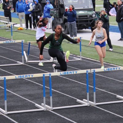 Staley High School C/O 26 OH/MH Track and Field hurdler and thrower 🏃🏾‍♀️ SHS bowling 🎳