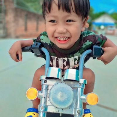 Looktao4360's profile picture. 