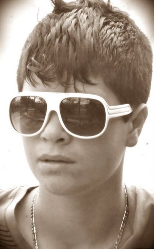 Fã Clube Oficial do Mr Thirla ' *-------------------------*