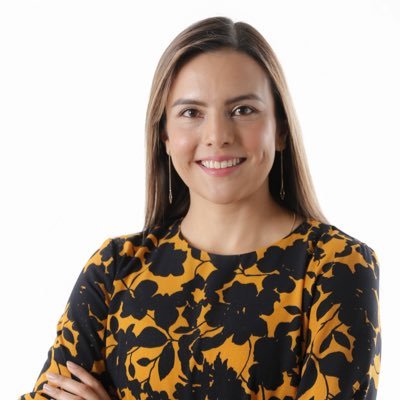 Editora Internacional de @ELTIEMPO y profesora en @urosario. Analizo lo que pasa en Latinoamérica y el mundo 🌍.