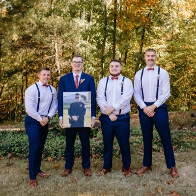 NoahJ_Poole's profile picture. 