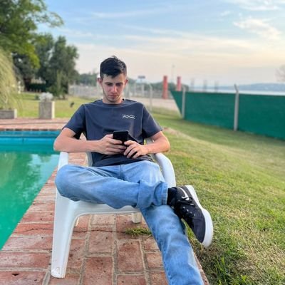 jut_98's profile picture. 