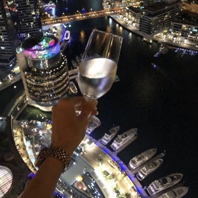 _adeolaa's profile picture. || Commercial Model✨ || FC🦅|| Future Travel Vlogger🎥📸