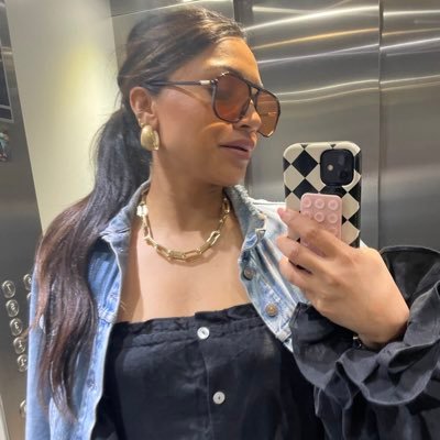 Fashion. Beauty. Life. Explorer. Chef. PJs Lover. Friend.