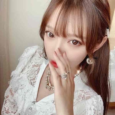 6swvb2ln38TuR's profile picture. 