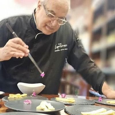🇻🇪Cocina Fantasma Inspiración/Creamos Experiencias Multisensoriales⭐
Servicio Exclusivo de Chef 🔥 CHEF CEO
en IG @chef_marcobarrios
CONTÁCTANOS📲 04143249312