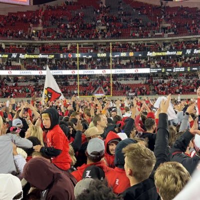 UofL | Colts, Reds, Pacers | Vol Alum | “We watching or nah?” - Corito