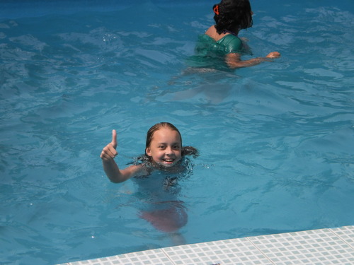 Música,Brincar,Jogar,Escola etc !! :]