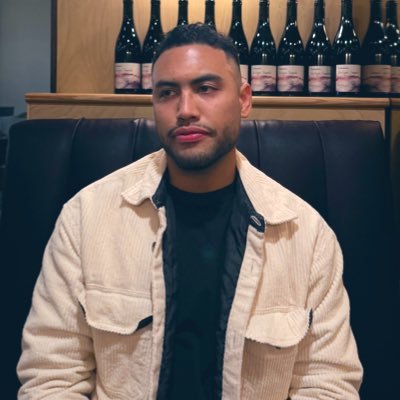 andrestbts's profile picture. “tell ‘em about the dream”