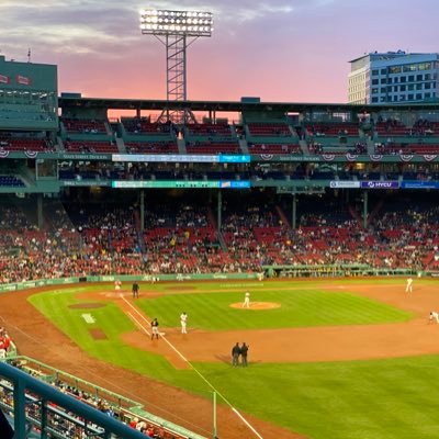 Boston sports.📍Fenway 📍Gillette 📍The Garden