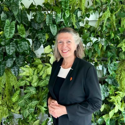 Ambassador of the Netherlands 🇳🇱 to Uganda 🇺🇬. Previously Sudan, Afghanistan, Suriname. Mother of 2. PhD in Cultural Anthropology. Pls follow: @NLinUganda