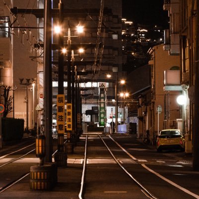 京王と横ナハ
ふりーむ→そこら辺のダンゴムシ

あたりまえの景色をたくさん撮ってます。