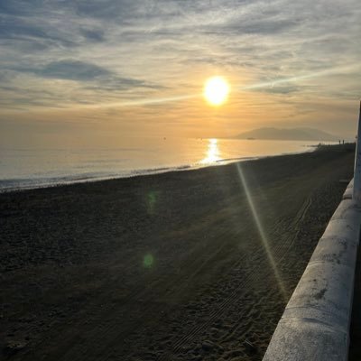 Malabueno83's profile picture. Si no aportas mejor aparta.