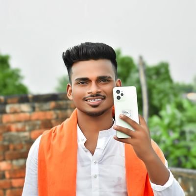 Official Fan Page Of @alluarjun @actorvijay FC 
From-Bihar Munger H.kharagpur 

https://t.co/kI2I4f30G6 creator 
🇮🇳 Movie ß Politics
