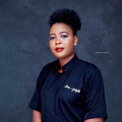 Health educator turned baker and food vendor 👩‍🍳 ,your surest plug for premium cakes and food in Lagos ,kindly send a dm to place your order 🥰PBD 0060