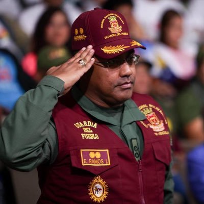 General de División Ramos Iriza Comandante Nacional de la Guardia del Pueblo Guardia Nacional Bolivariana 