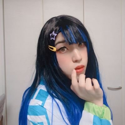 にゃがさき/↑18/コスプレ初心者/男装も女装もするよ!/beatmania ⅡDX SP八段/コスまとめ→#ぴろこす/作業様子→#ぴろさんの作業部屋