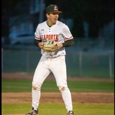 Follower of Christ ✝️ 2026 6’0 195lbs RHP/1B/3B @slicerbaseball 📞219-369-5721📞 3.94 GPA ✉️ctrusboldt@icloud.com