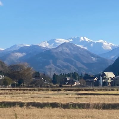 白山麓での野遊び歴、温泉三昧、そして釣り三昧もはや四〇年。次なる高見を目指す渓谷師はいったい何処へ向かうのか。行先は未知。