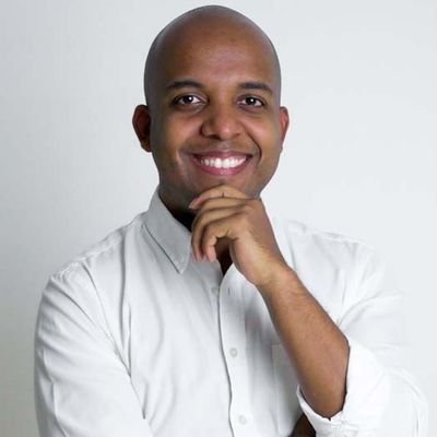 Abogado Esp D. Medico defensor de lo justo ! Amante de la politica. #UribistasigueUribista!
