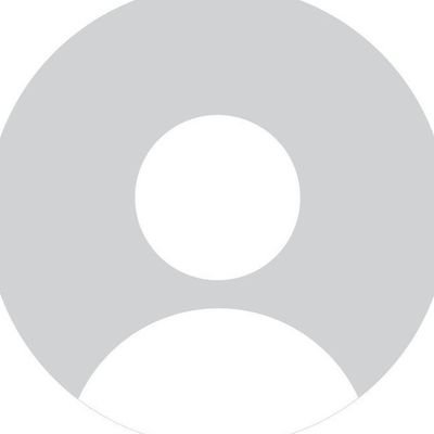 evyriguette's profile picture. 🦢