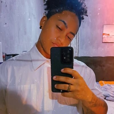 RJ
🌈🌊
