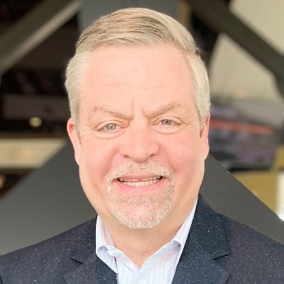 Fractional CTO. Outcomes-focused strategist mixing emerging tech with improved digital experiences. Married 39+ years. Dad to four kids and five amazing grands!