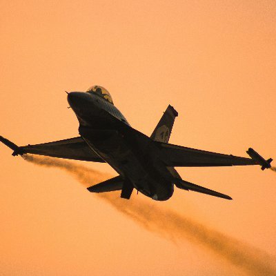 F-16 Fighting Falcon

